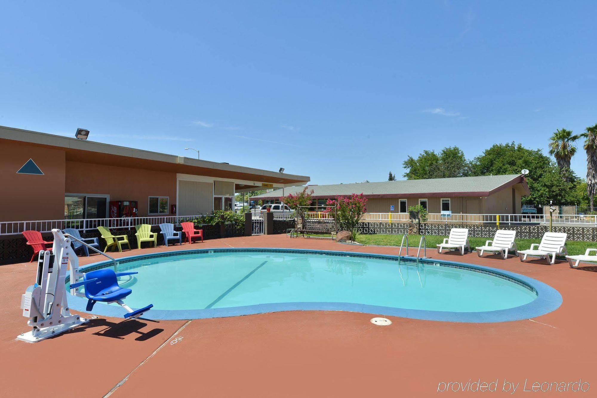 Americas Best Value Inn Red Bluff Exterior photo